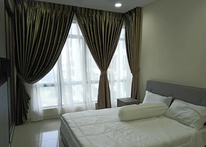 Luxury Stay - 2 Rooms With Condo Facility - Mount Austin Jb - Special Offer