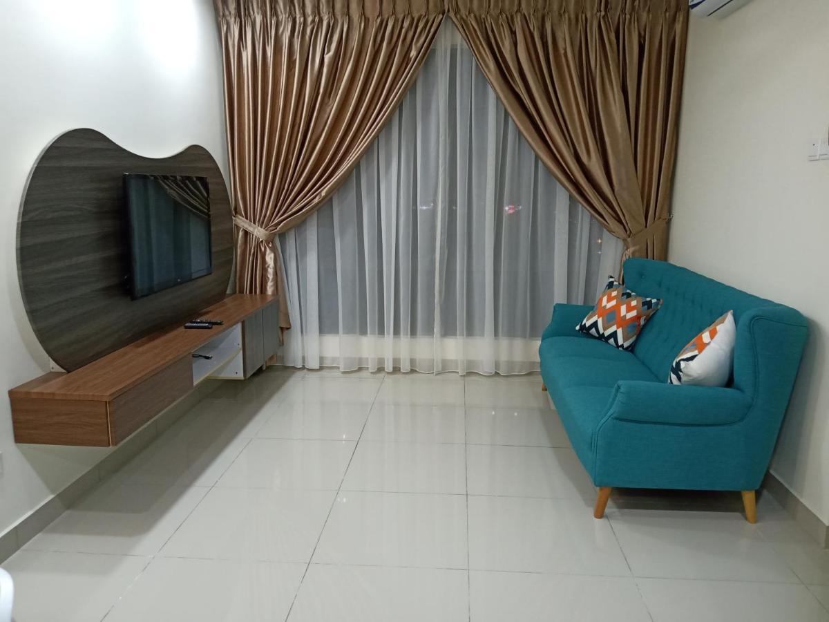 Luxury - 2 With Facility - Mount Austin Jb - Special Offer Apartment *