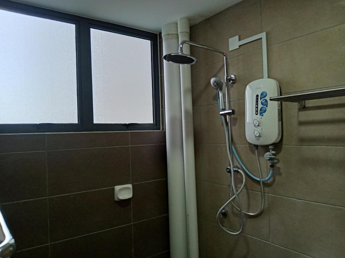 Luxury - 2 With Facility - Mount Austin Jb - Special Offer