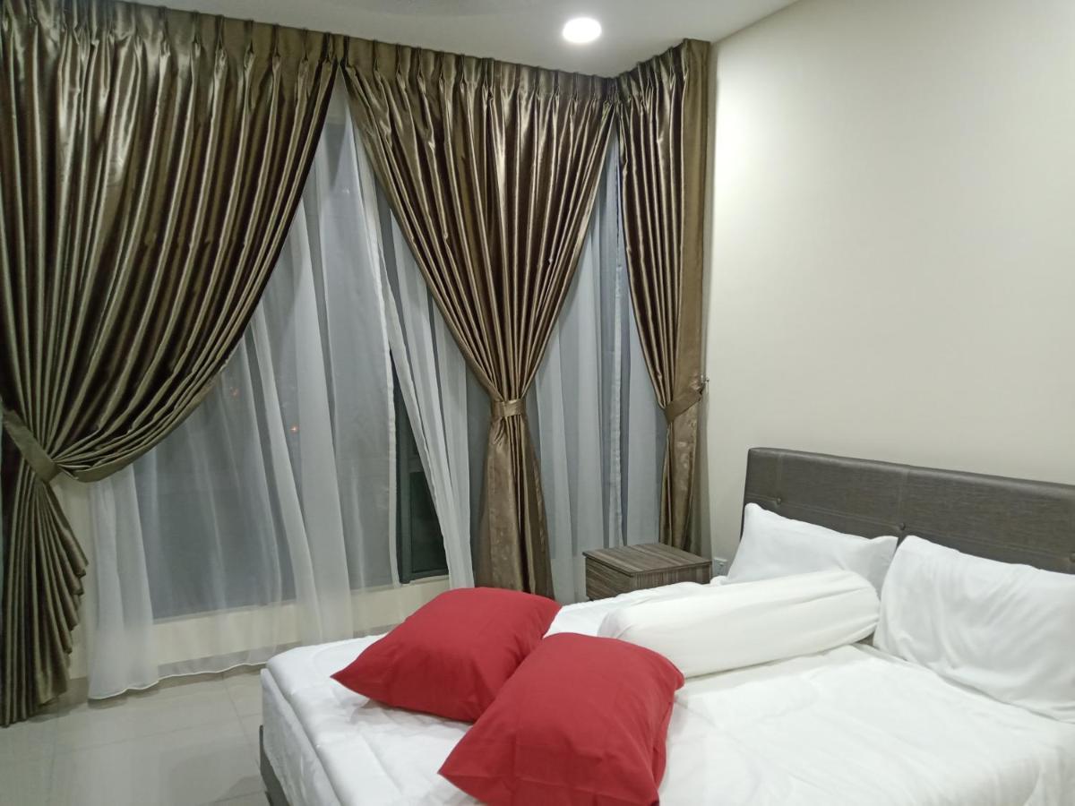 Luxury - 2 With Facility - Mount Austin Jb - Special Offer